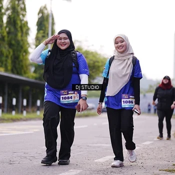 Runner Photo 8390996