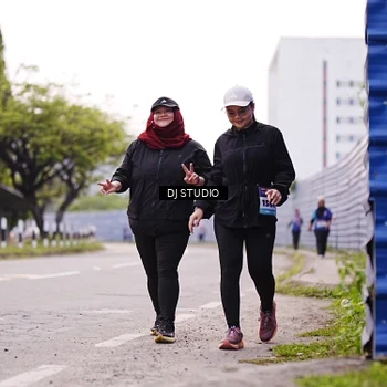 Runner Photo 8391018