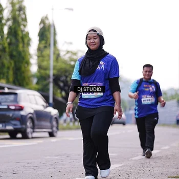 Runner Photo 8391038