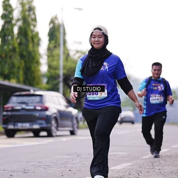 Runner Photo 8391045
