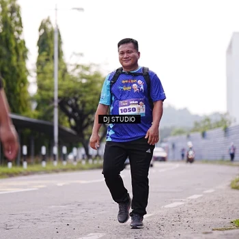 Runner Photo 8391048