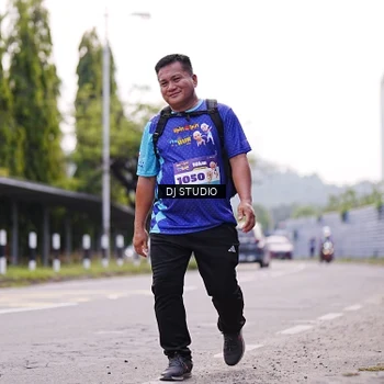 Runner Photo 8391053