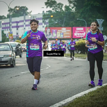 Runner Photo 8391110