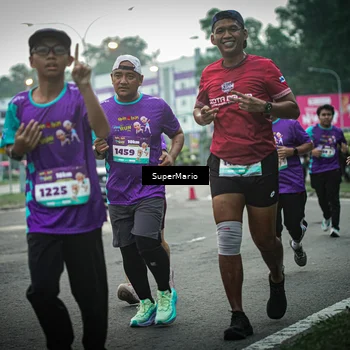 Runner Photo 8391128