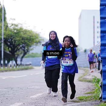 Runner Photo 8391250