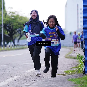Runner Photo 8391260