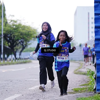 Runner Photo 8391265