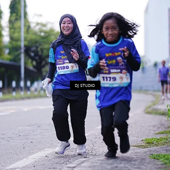 Runner Photo 8391266