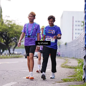 Runner Photo 8391284