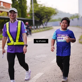 Runner Photo 8391347