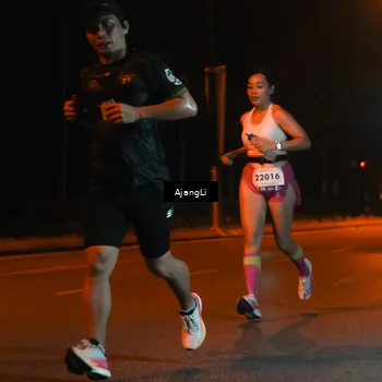 Runner Photo 8391354