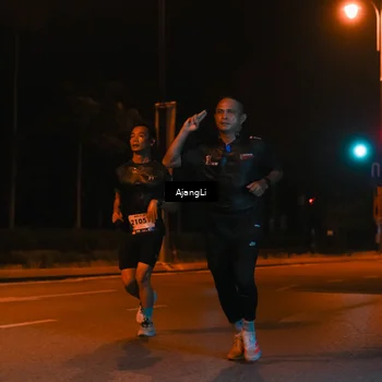Runner Photo 8391364