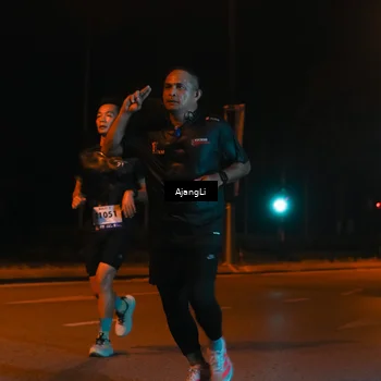Runner Photo 8391374