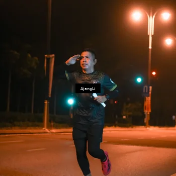 Runner Photo 8391398