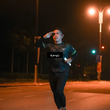 Runner Photo 8391399