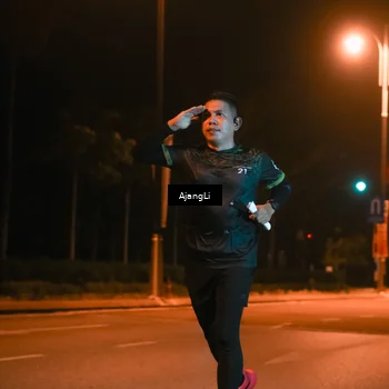 Runner Photo 8391402
