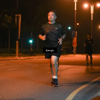 Runner Photo 8391434