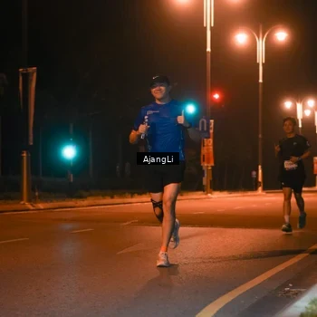 Runner Photo 8391448