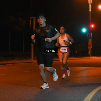 Runner Photo 8391512