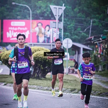 Runner Photo 8391530