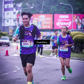 Runner Photo 8391531