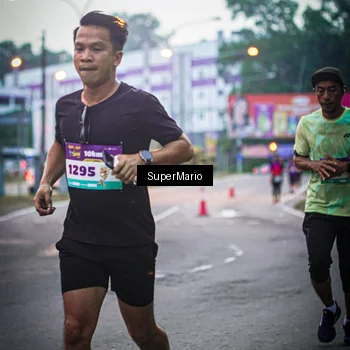 Runner Photo 8391556