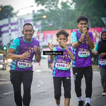 Runner Photo 8391580