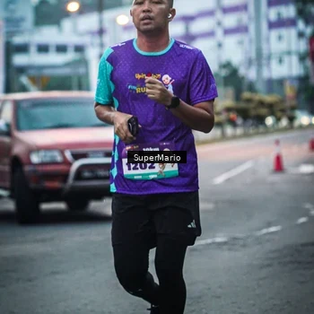 Runner Photo 8391638
