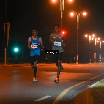 Runner Photo 8391668