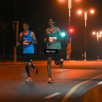 Runner Photo 8391669