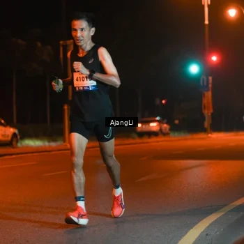 Runner Photo 8391673