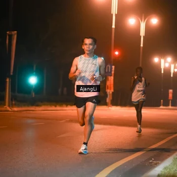 Runner Photo 8391698