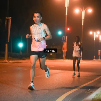 Runner Photo 8391700