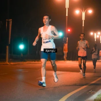 Runner Photo 8391702
