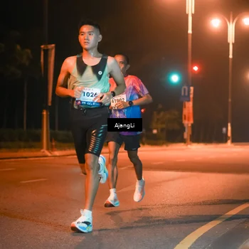 Runner Photo 8391709