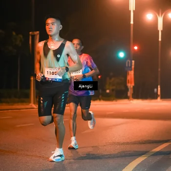 Runner Photo 8391716