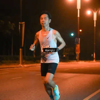 Runner Photo 8391732