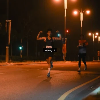 Runner Photo 8391750