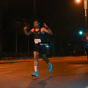 Runner Photo 8391760