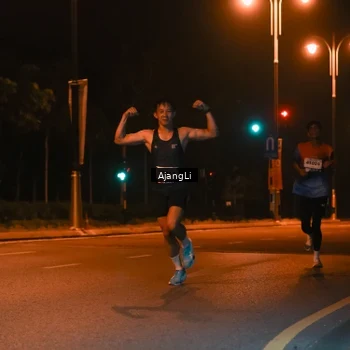 Runner Photo 8391762