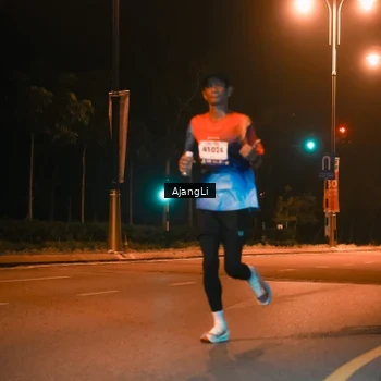 Runner Photo 8391766