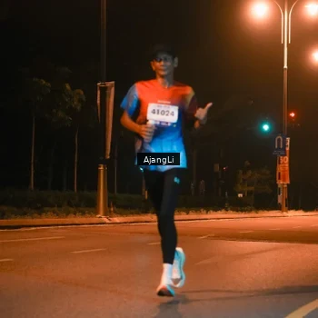 Runner Photo 8391768