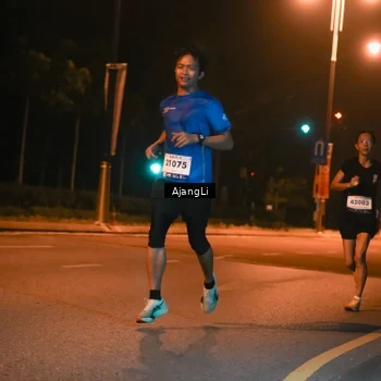 Runner Photo 8391800