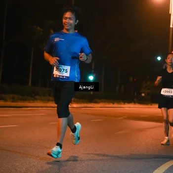 Runner Photo 8391815