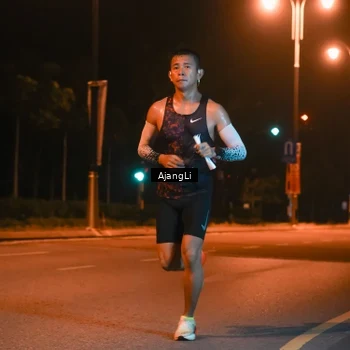 Runner Photo 8391845