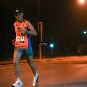 Runner Photo 8391864