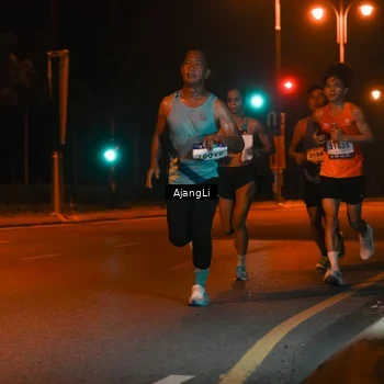 Runner Photo 8391874