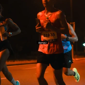 Runner Photo 8391886