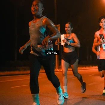 Runner Photo 8391887
