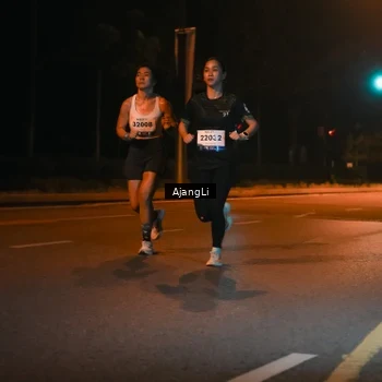 Runner Photo 8391891